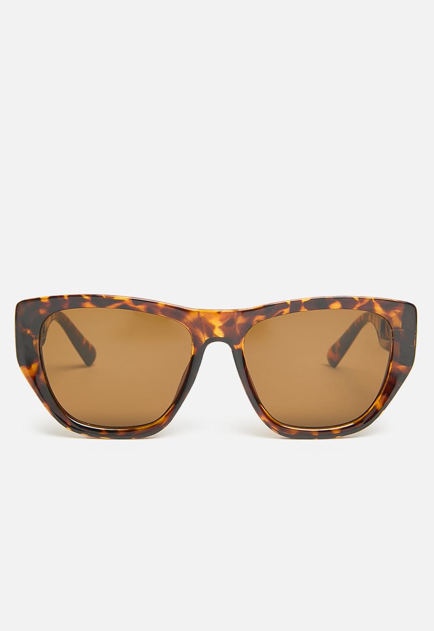 Superbalist - Evie cateye sunglasses - brown