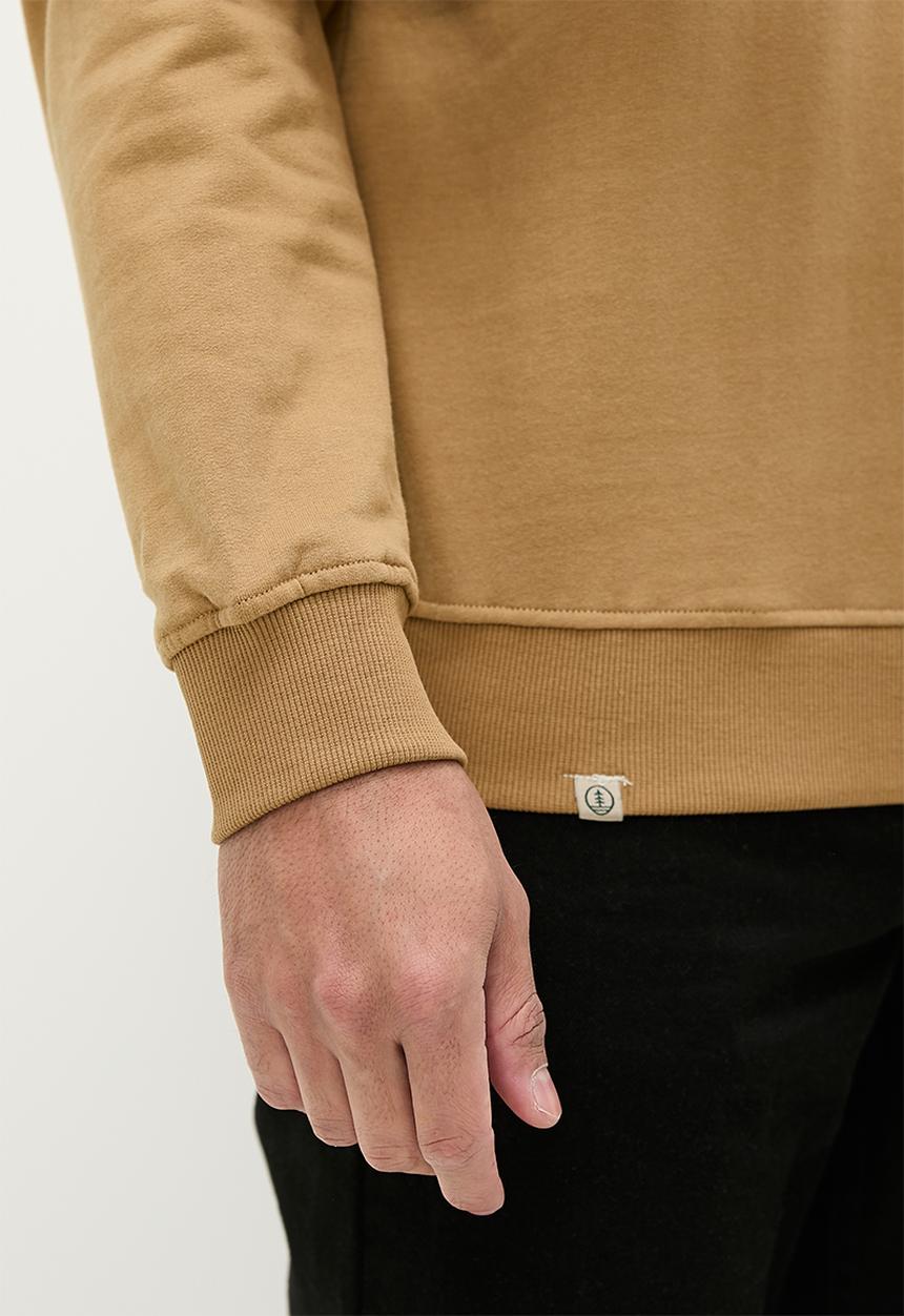 Lark & Crosse - Basic crew neck sueded pullover sweat top - camel