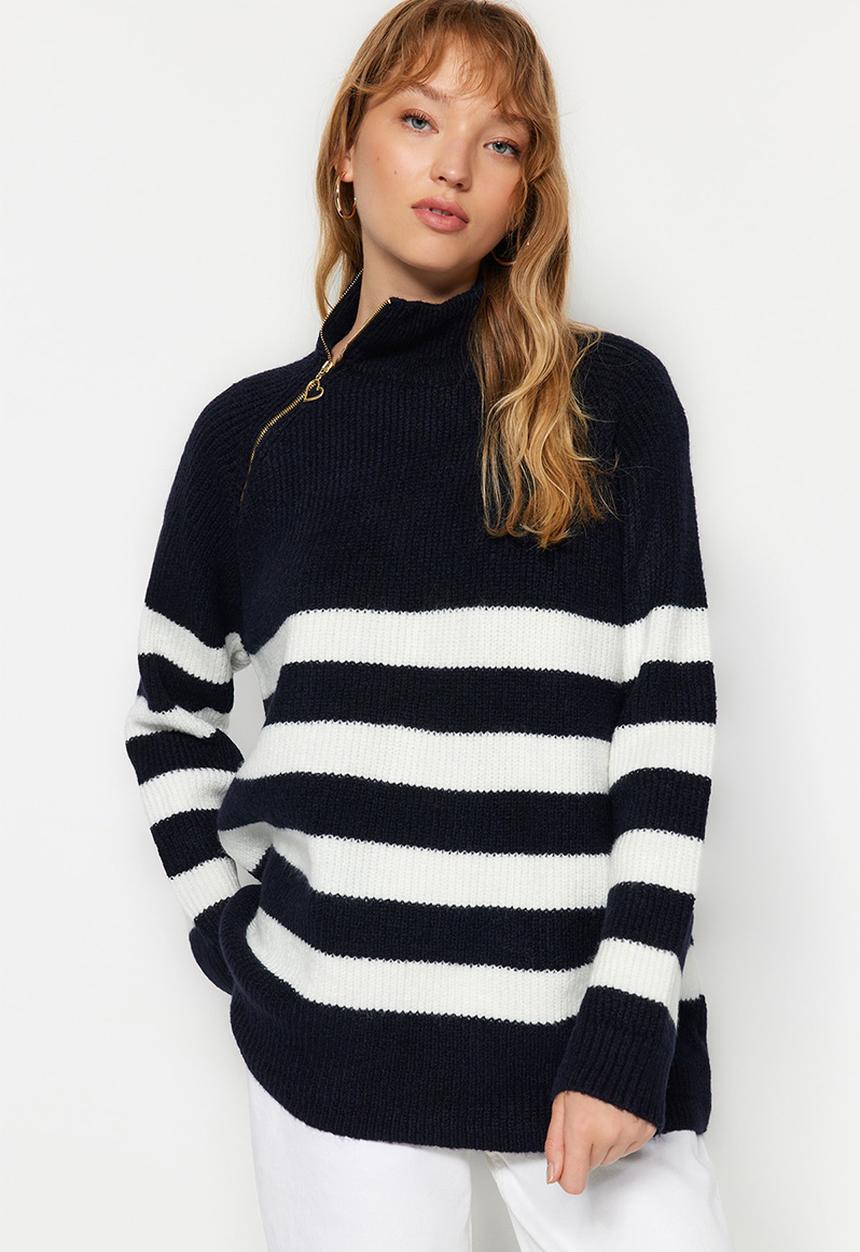 Trendyol - Stand-up collar sweater - navy
