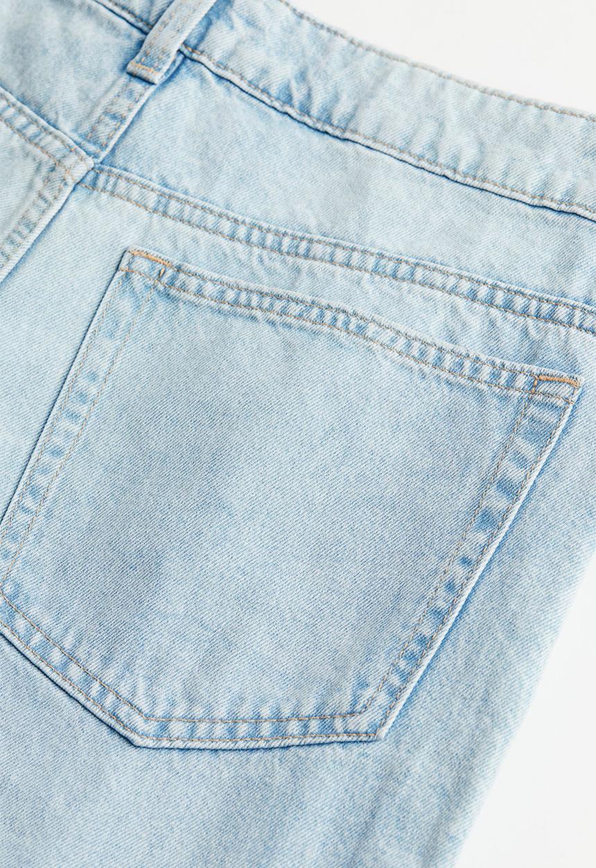 H&M - Bermuda low shorts - pale denim blue