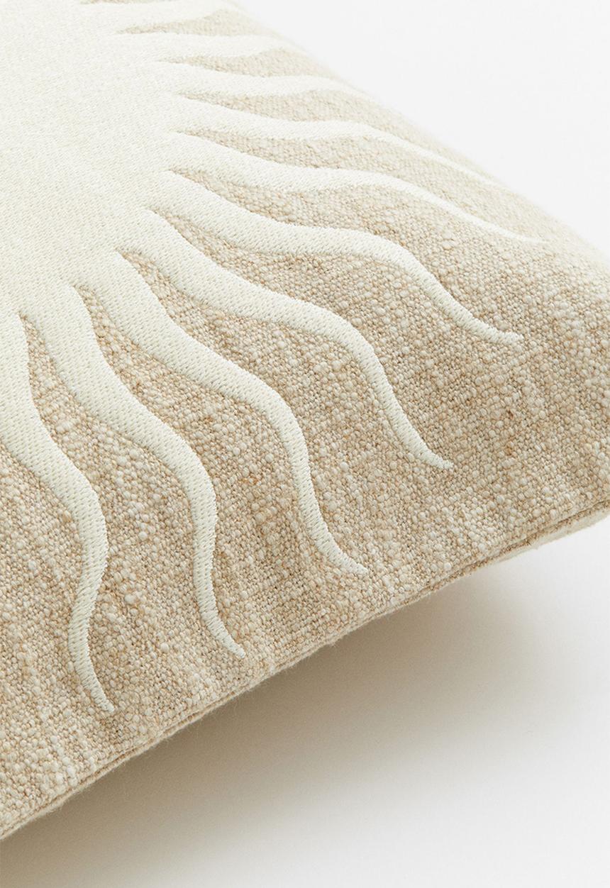 H&M - Embroidered cushion cover - beige 