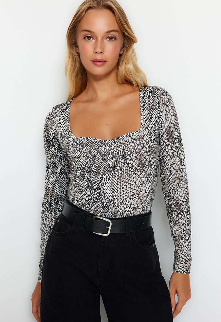 Trendyol - Snake print sweatheart neck bodysuit - multi