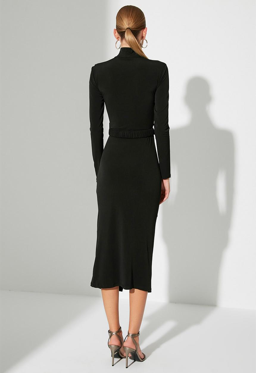 Trendyol - Fitted draped dress - black