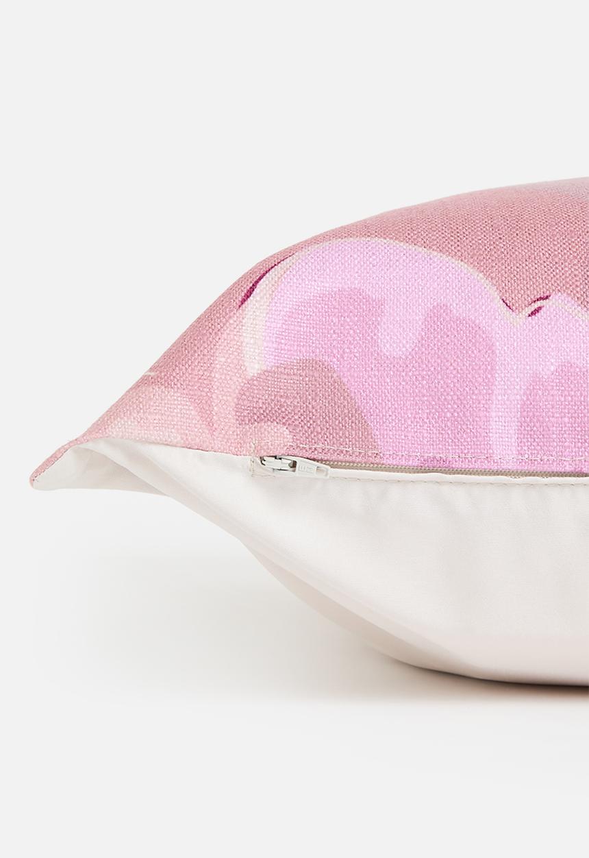 Grey Gardens - Bloom Cushion Cover - Pink