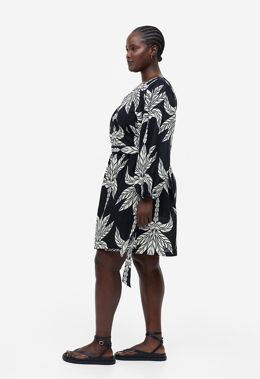 H&M - Linen-blend wrap dress - black
