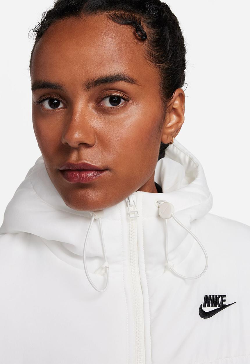 Nike - W Nsw Essential Thrmr Classic Puffer - Sail & Black