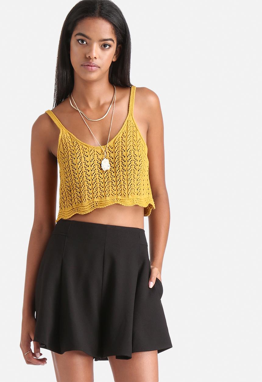 Influence. - Sleeveless Knitted Cropped Top