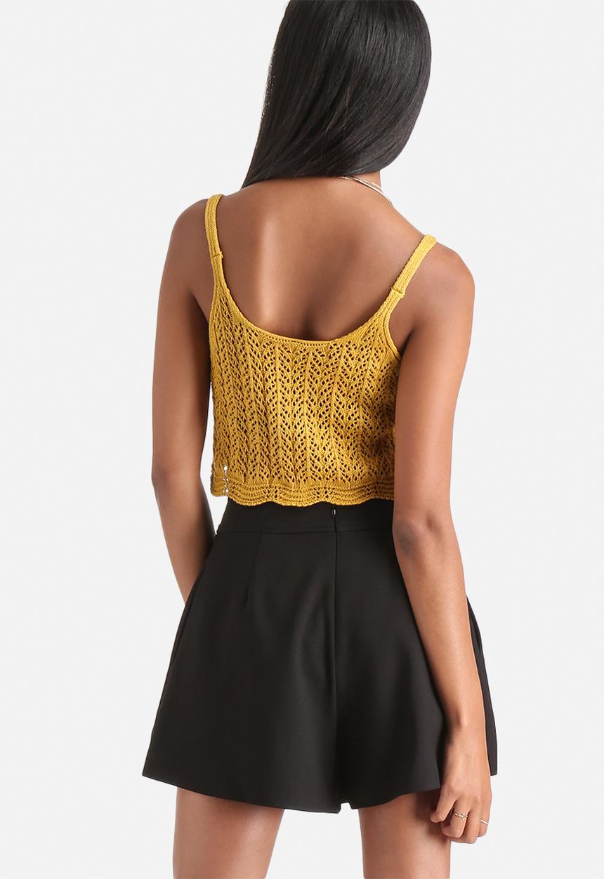 Influence. - Sleeveless Knitted Cropped Top