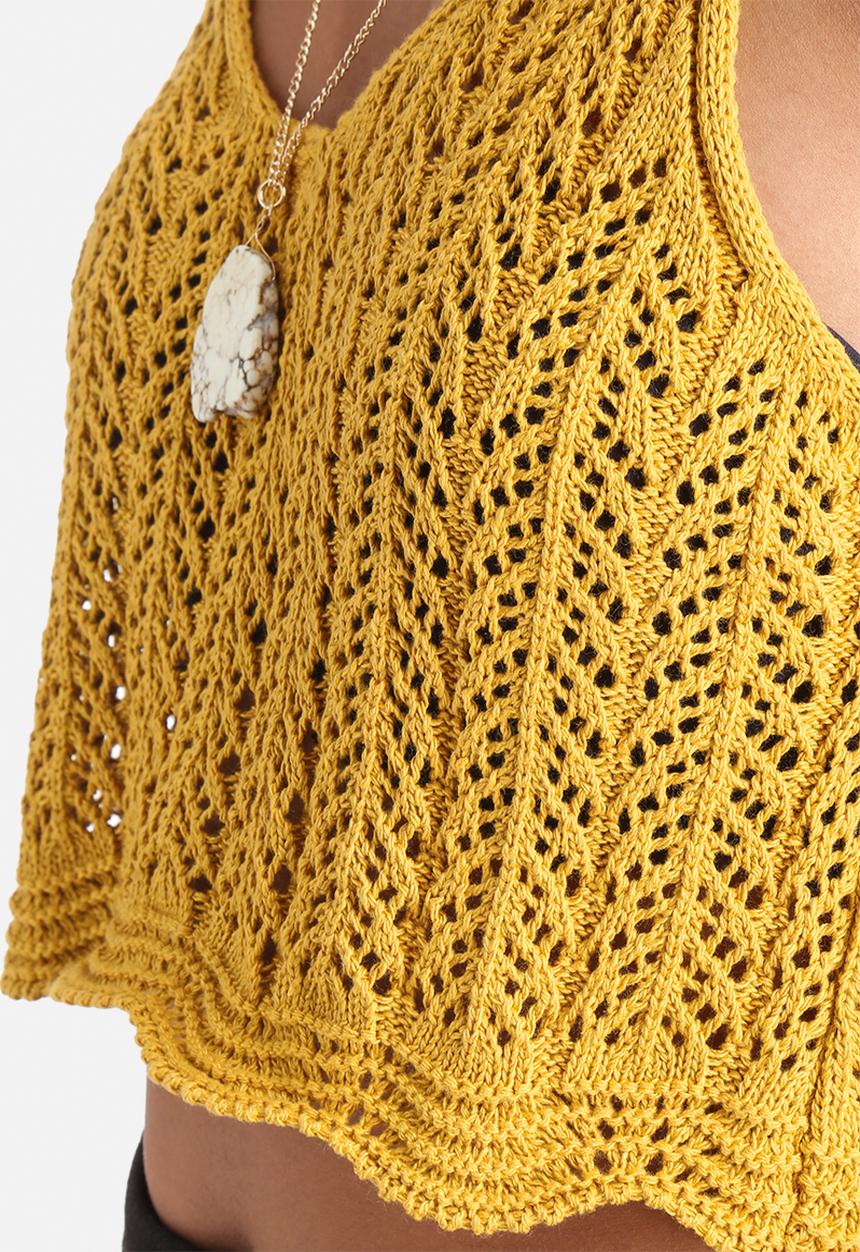 Influence. - Sleeveless Knitted Cropped Top