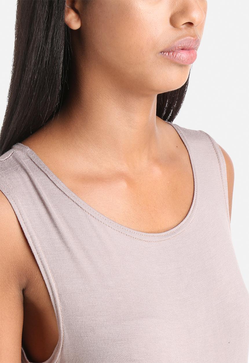 Influence. - Sleeveless Split Side Maxi Top
