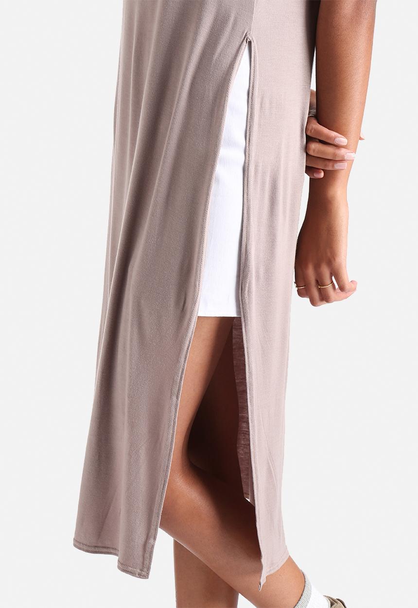 Influence. - Sleeveless Split Side Maxi Top
