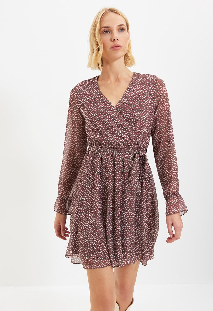 Trendyol - Midi knitwear dress - brown