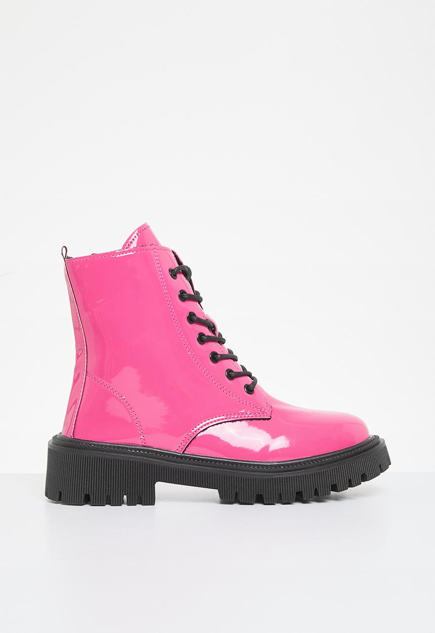 Pop Candy - Lace up patent boots - pink