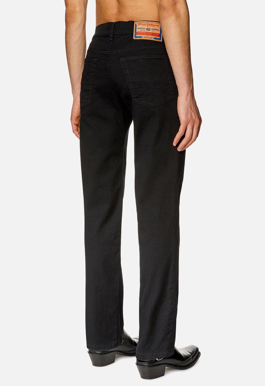Diesel  - 2023 D-Finitive - Black