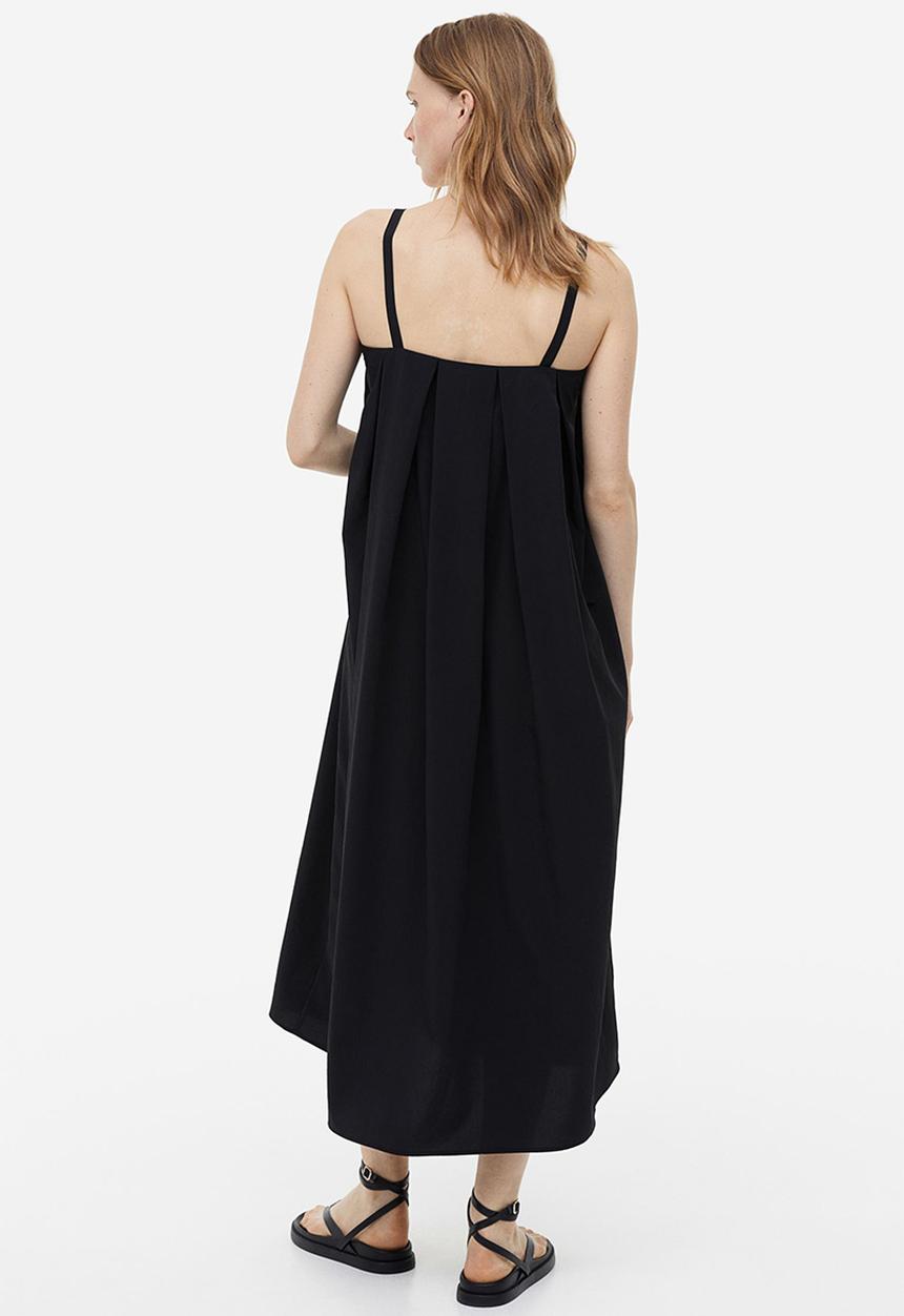 H&M - Pleated dress - black
