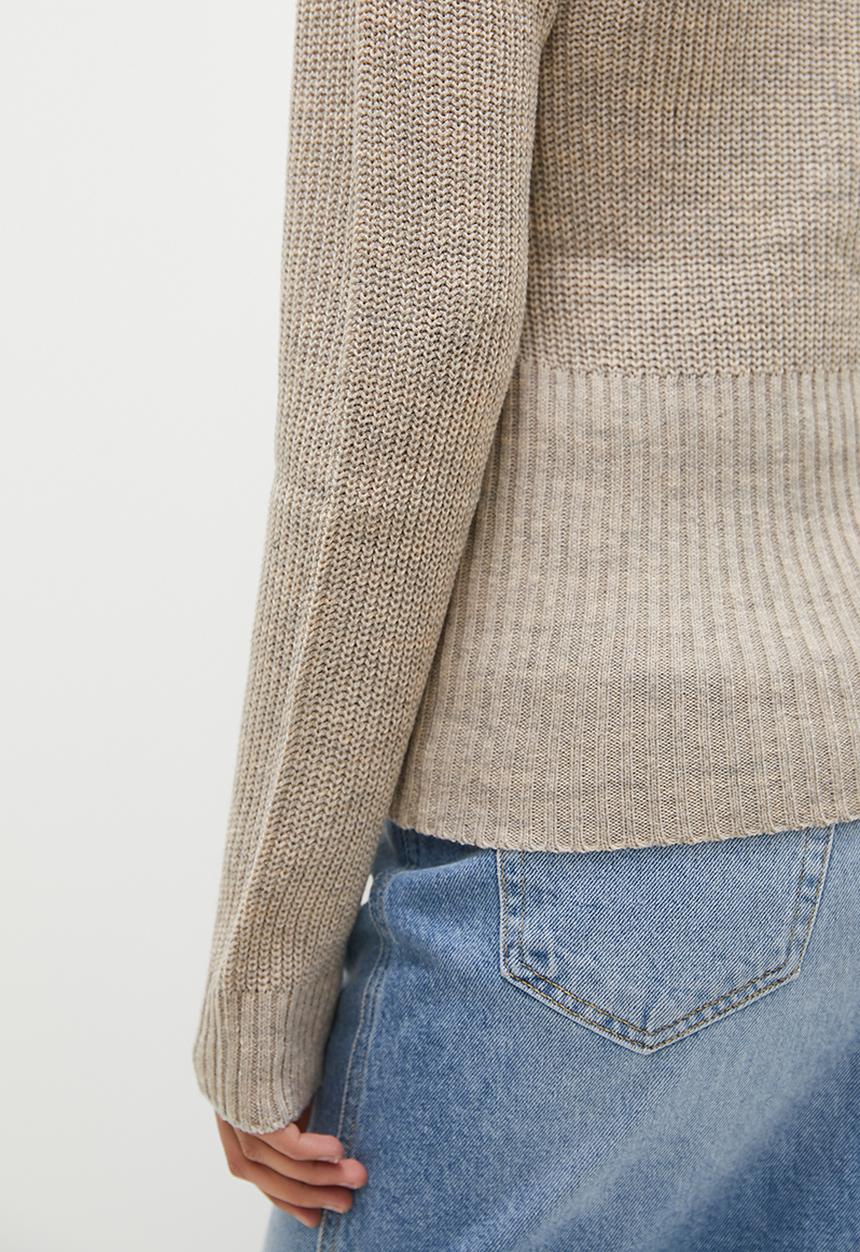 dailyfriday - Knot detail top - taupe