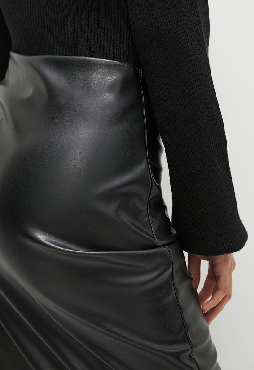 dailyfriday - Ruched PU midi skirt - black