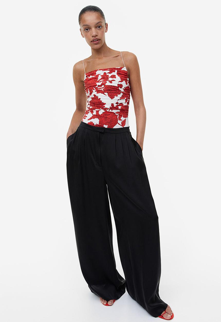 H&M - Draped thong body - white & red floral