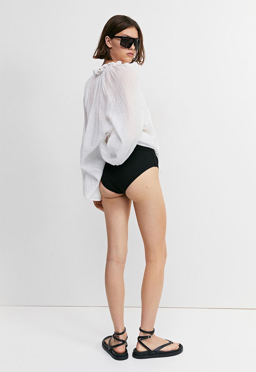 H&M - Oversized crinkled blouse - white