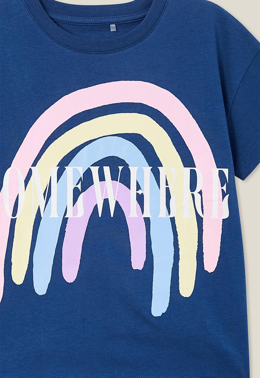 Cotton On - Poppy short sleeve print tee - petty blue/somewhere rainbow