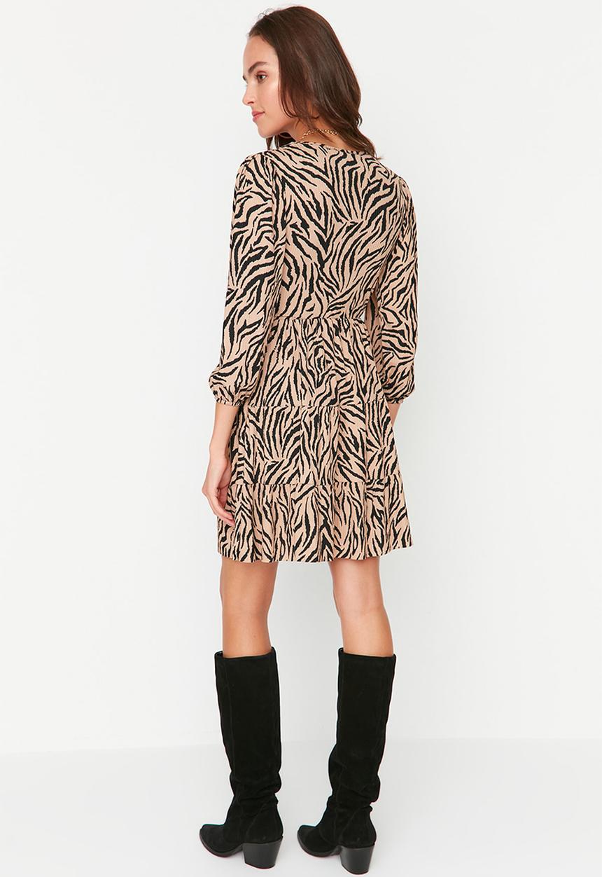 Trendyol - Leopard print ottomoan dress - camel