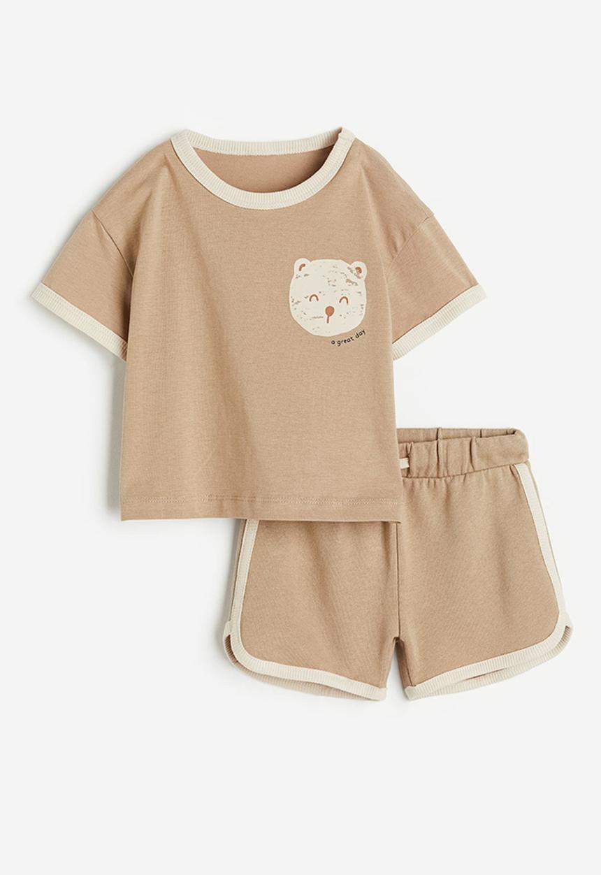 H&M - 2-Piece T-shirt and shorts set - beige bear