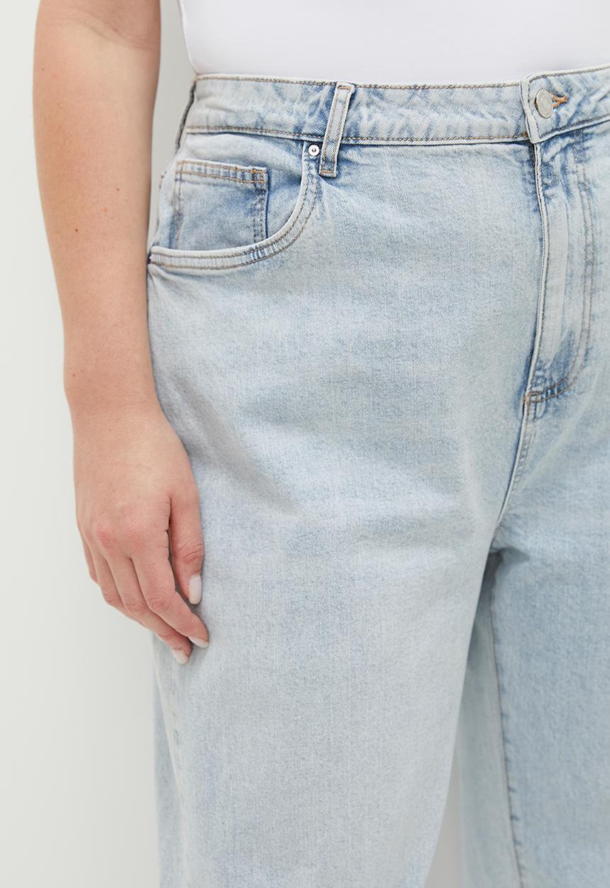 Cotton On - Plus Curvy Stretch Straight Jean - Palm Blue Rip