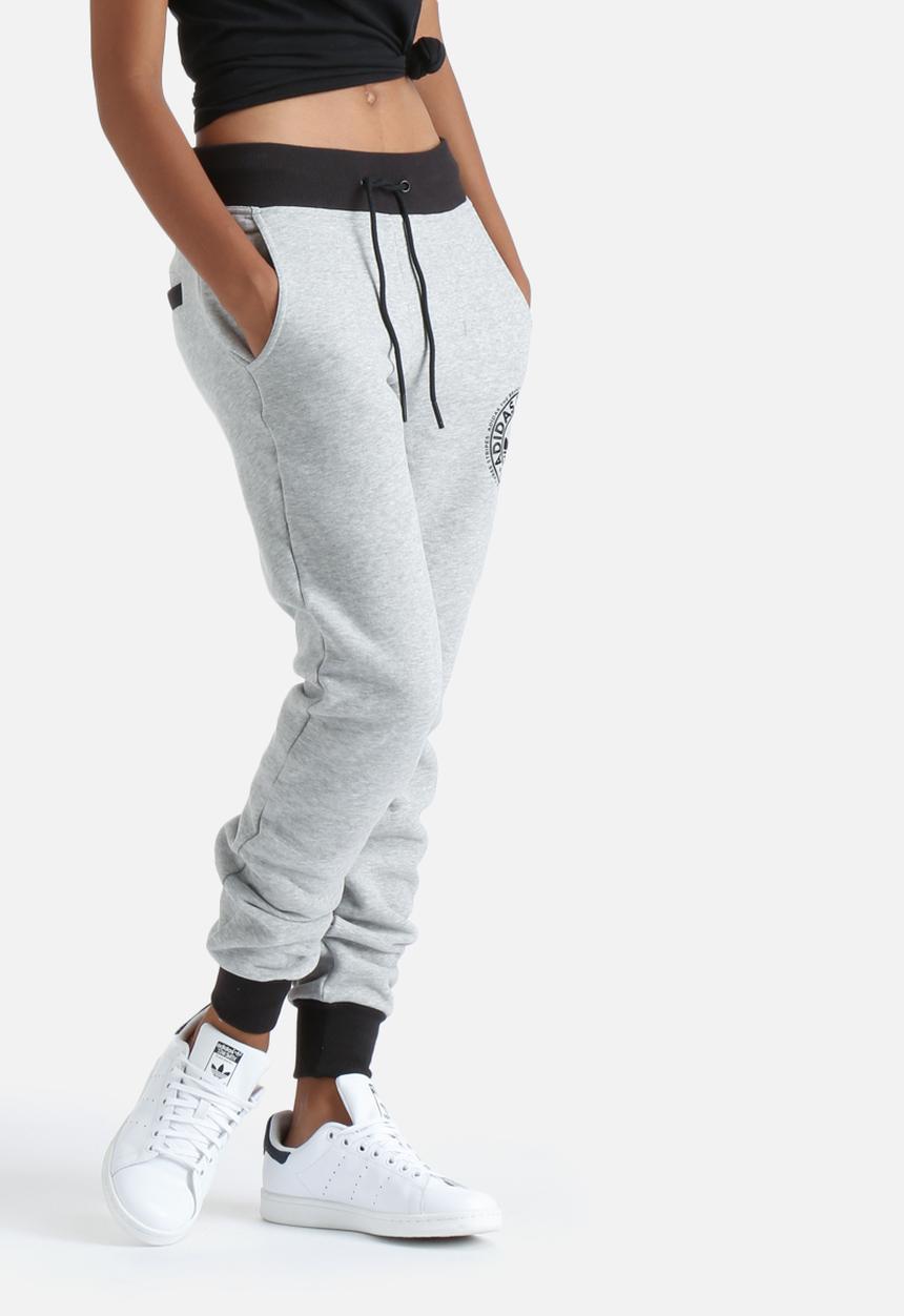adidas Originals - Cuffed Track Pants Fleece