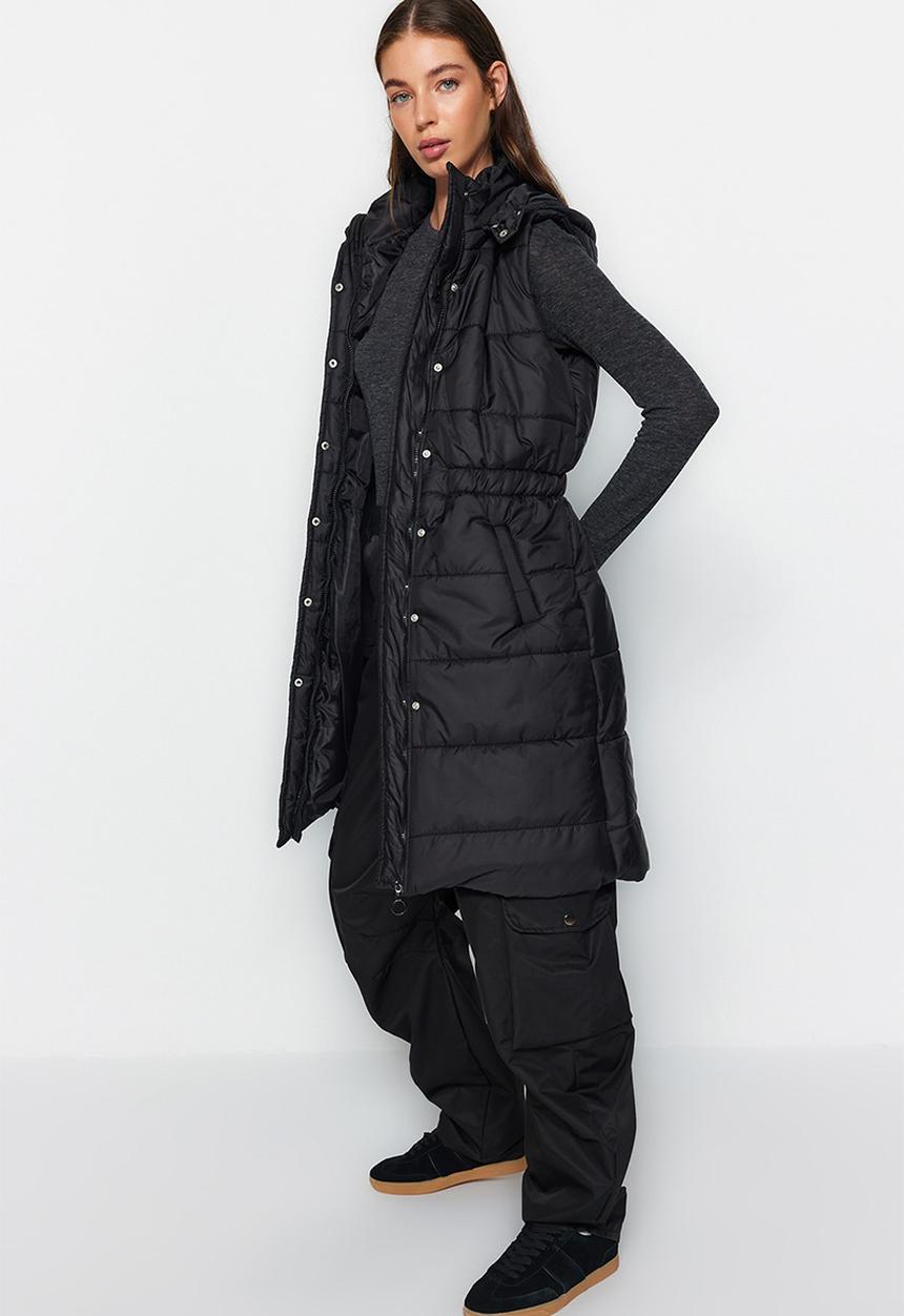 Trendyol - Puffer hooded long gillet - black