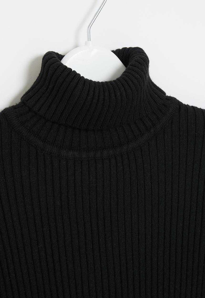 Pop Candy - Ribbed poloneck - black