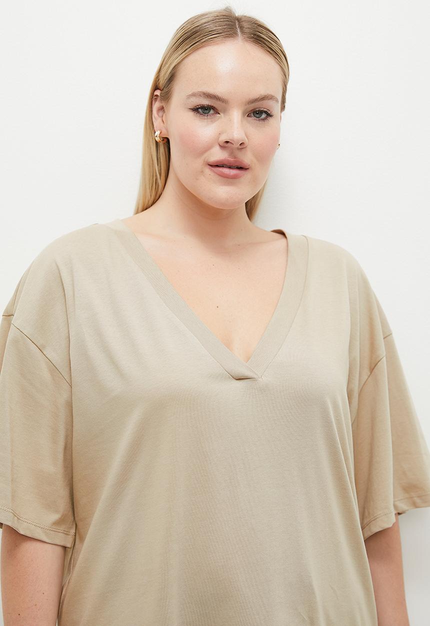 edit - Oversized relaxed plus tee - stone