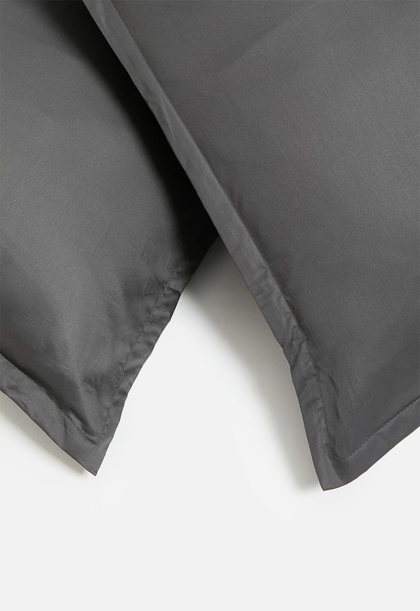 Sixth Floor - T400 Egyptian cotton oxford pillowcase set - graphite