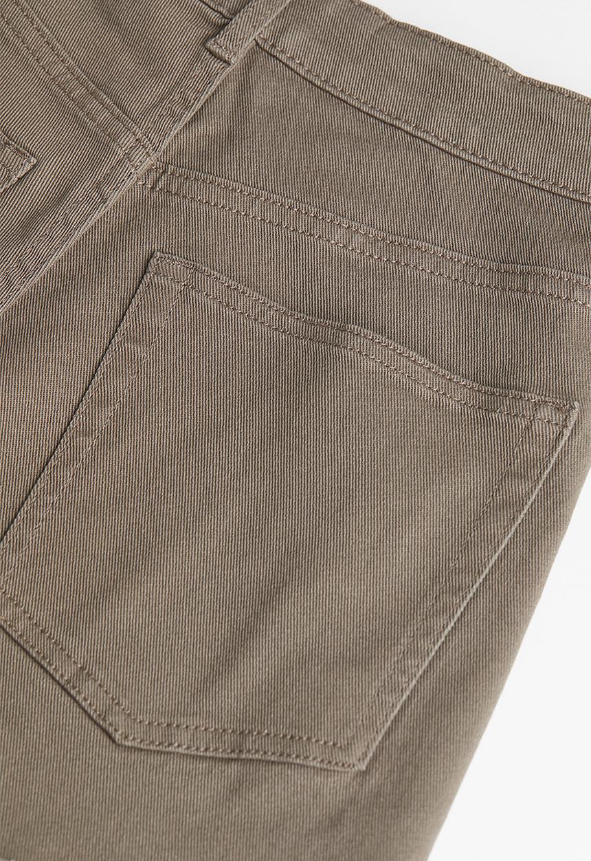 H&M - High-waisted twill shorts - dark greige 