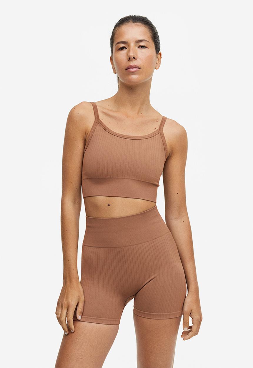 H&M - Drymove™ seamless hotpants - light brown 