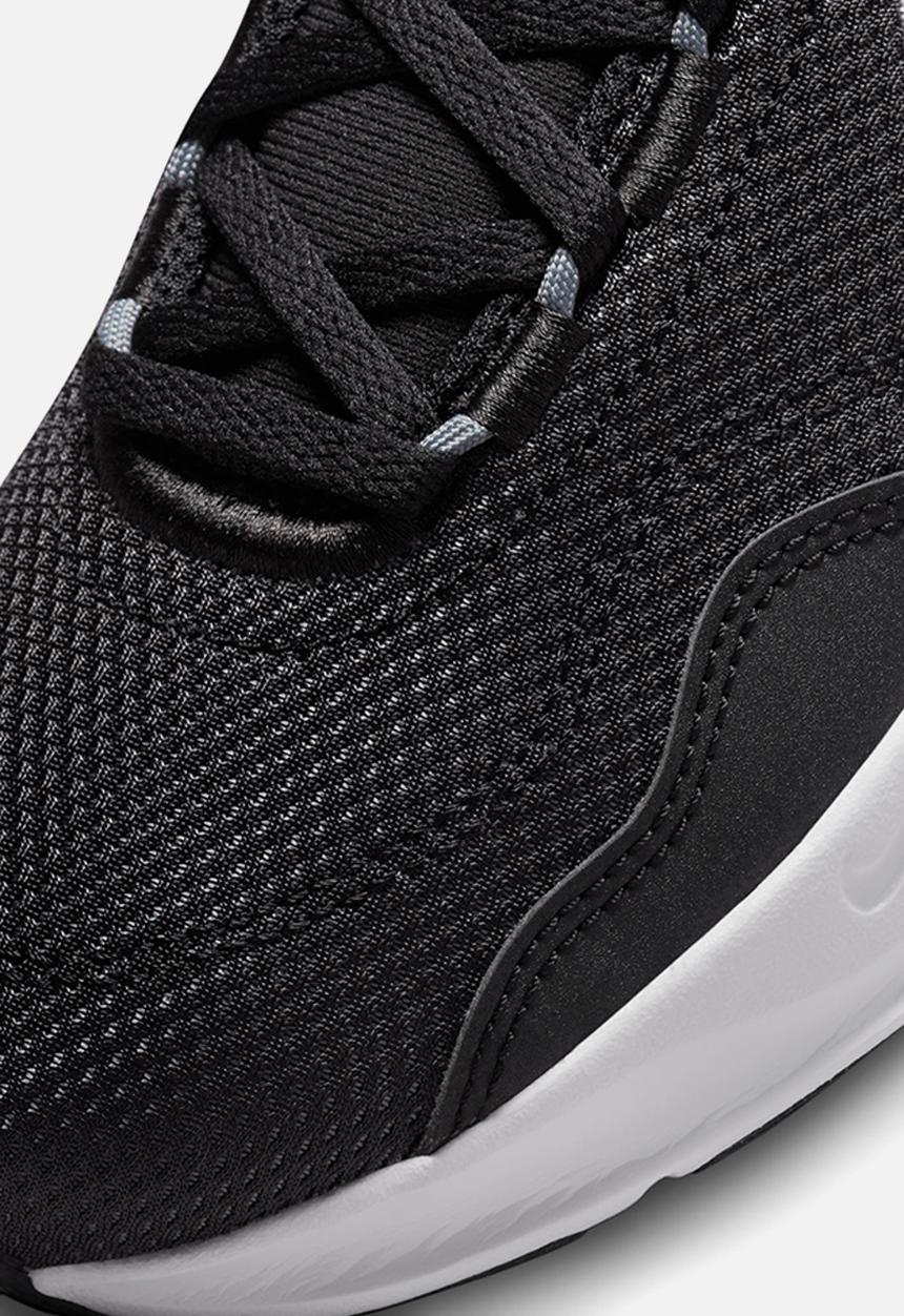 Nike - Legend essential 3 next nature