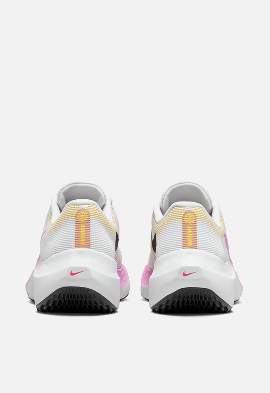 Nike - Zoom fly 5