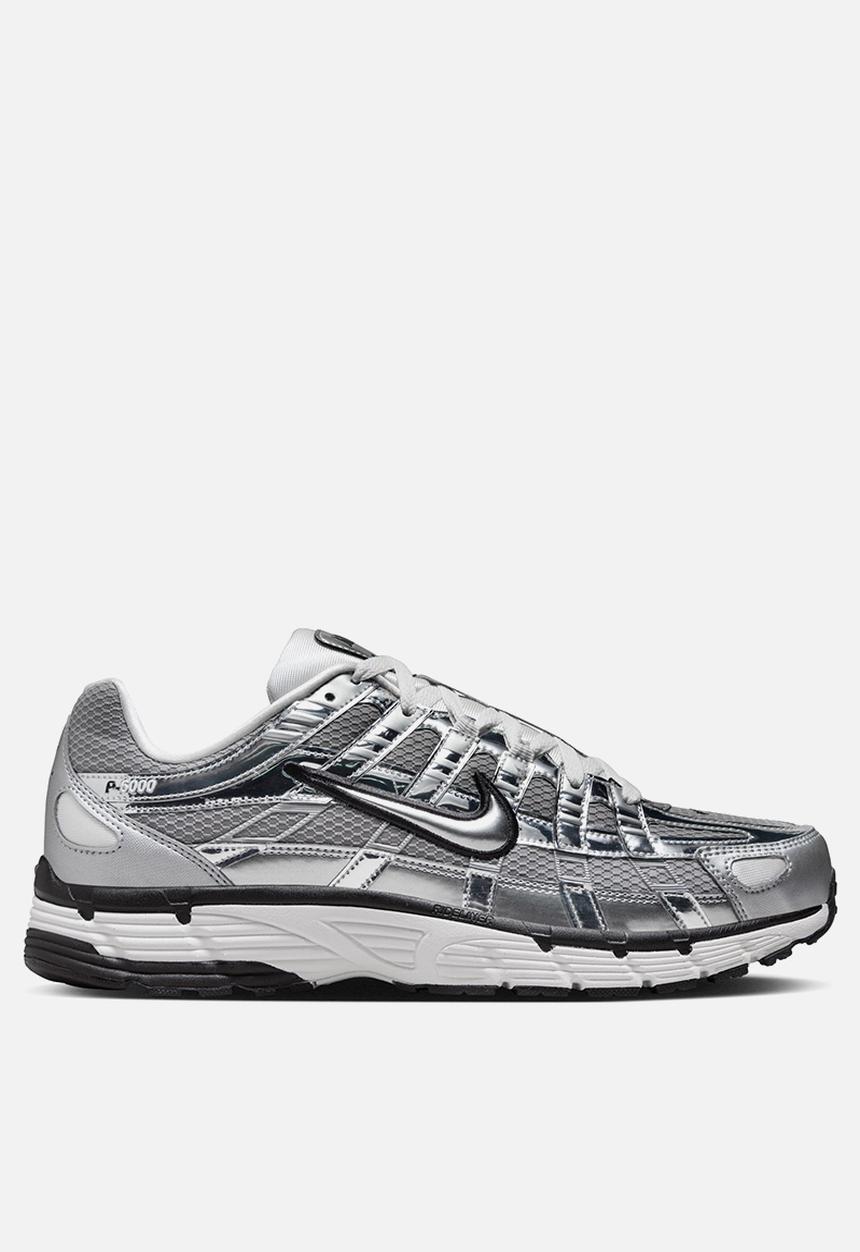 Nike - P-6000