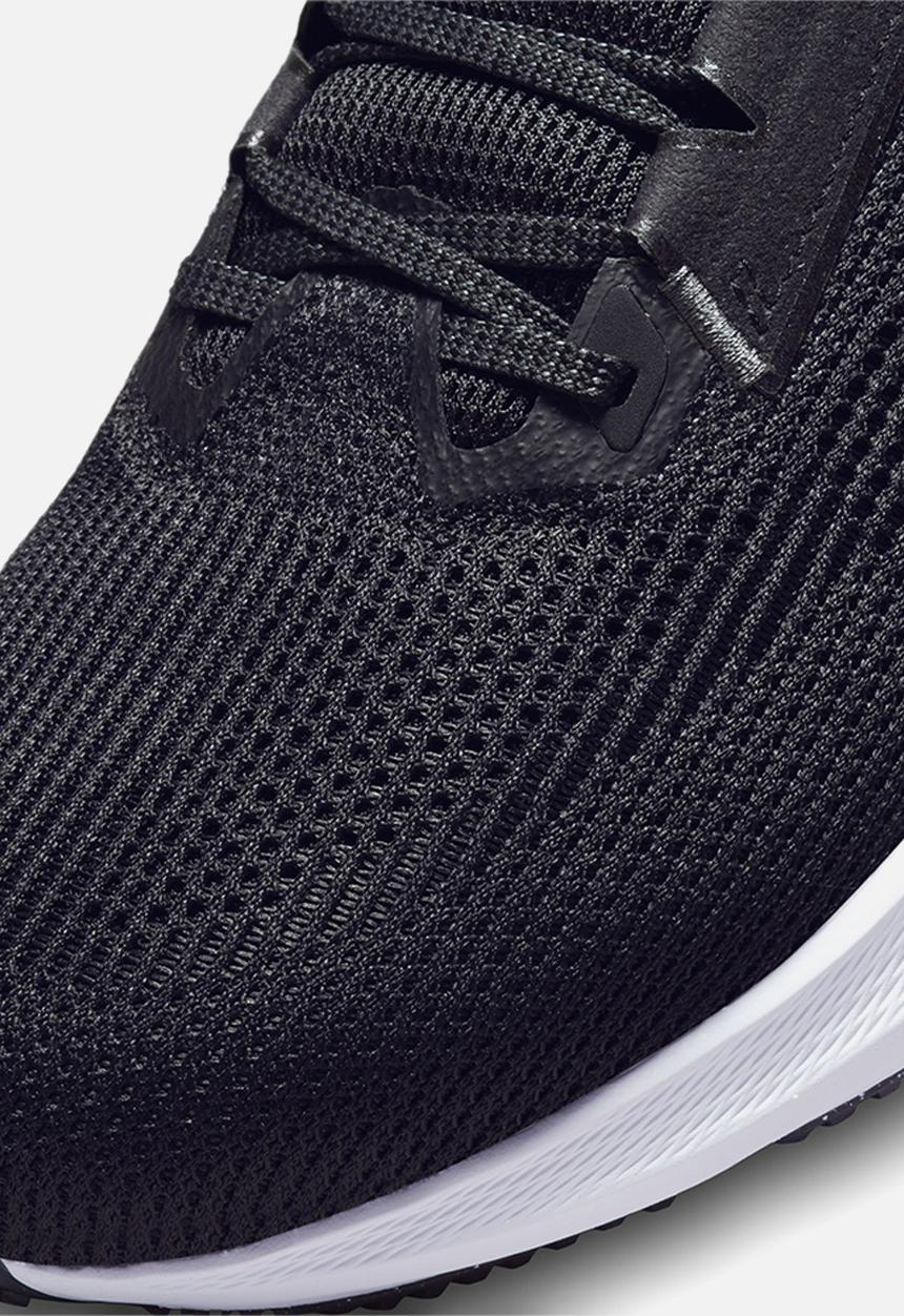 Nike - Pegasus 40