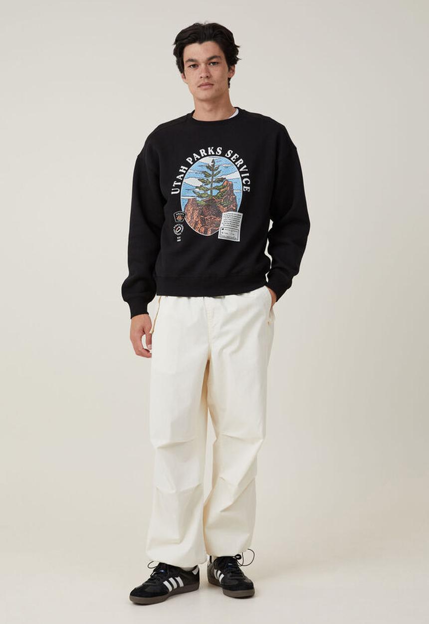 Cotton On - Oversized graphic sweater - black landscapes 