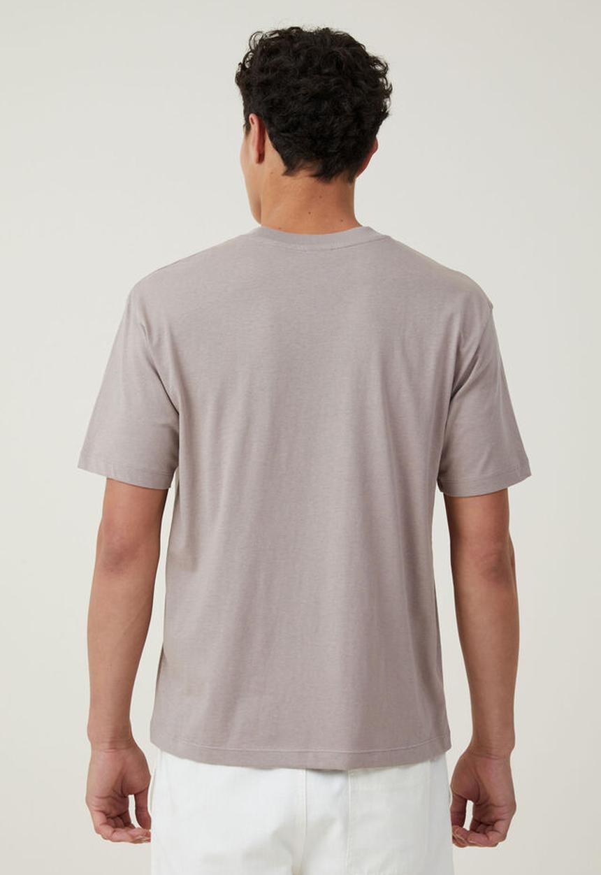 Cotton On - Loose fit graphic t-shirt - dusk / los angeles monogram 