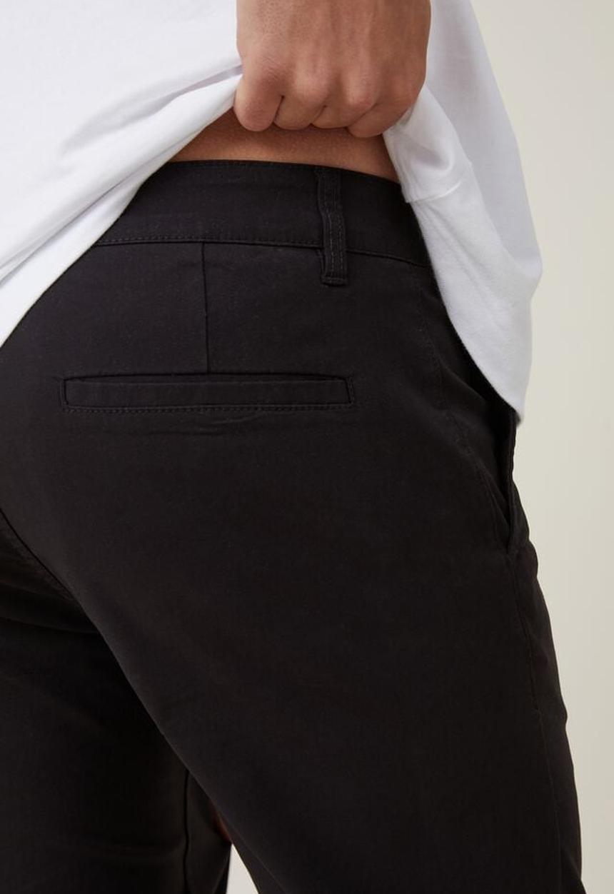 Cotton On - Tapered skinny chino - black 