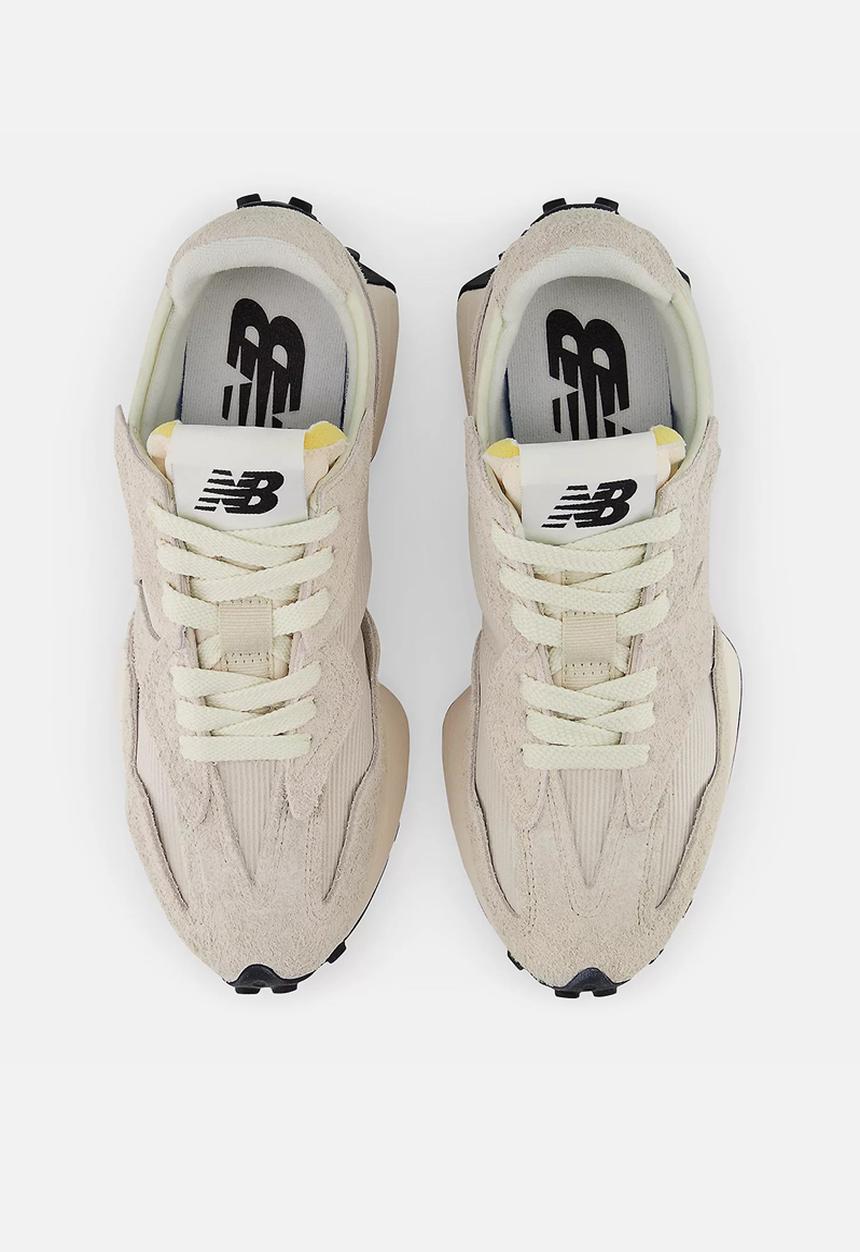 New Balance  - U327wv1 - white/cream