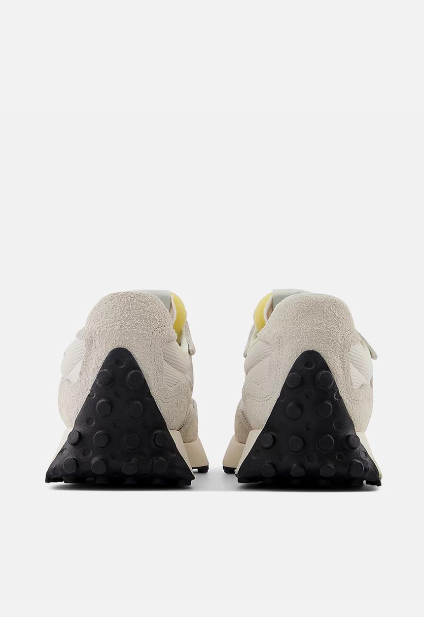 New Balance  - U327wv1 - white/cream