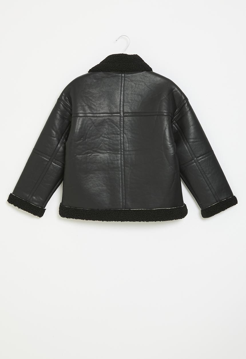 Pop Candy - Faux shearling jacket - black