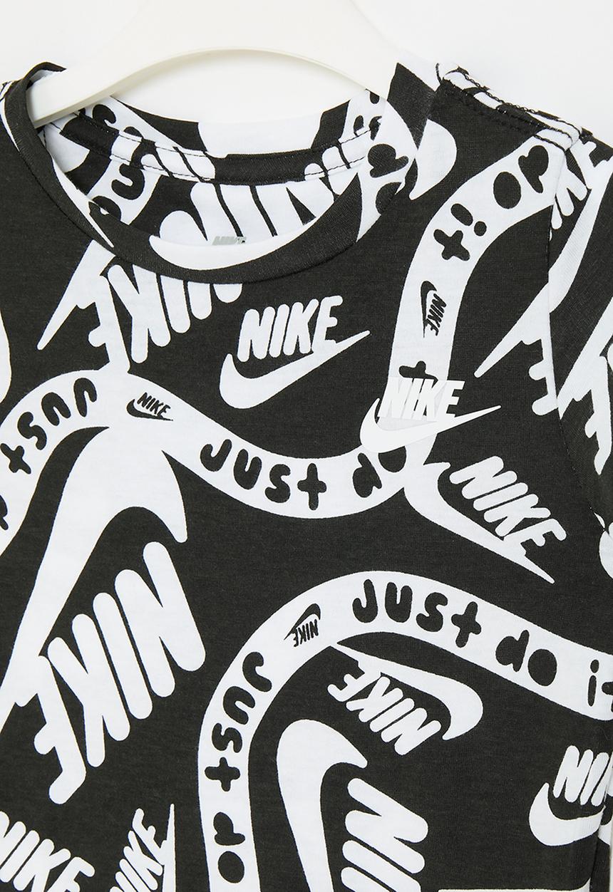 Nike - Nike brandmark basic tee - black