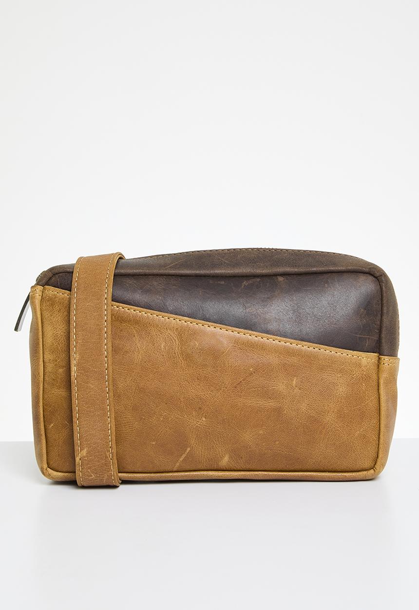 Bovino - Genova chest bag - toffee