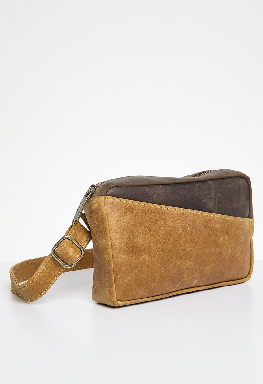 Bovino - Genova chest bag - toffee