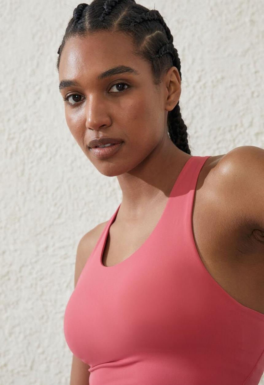 Cotton On - Ultra luxe active tank - winter red
