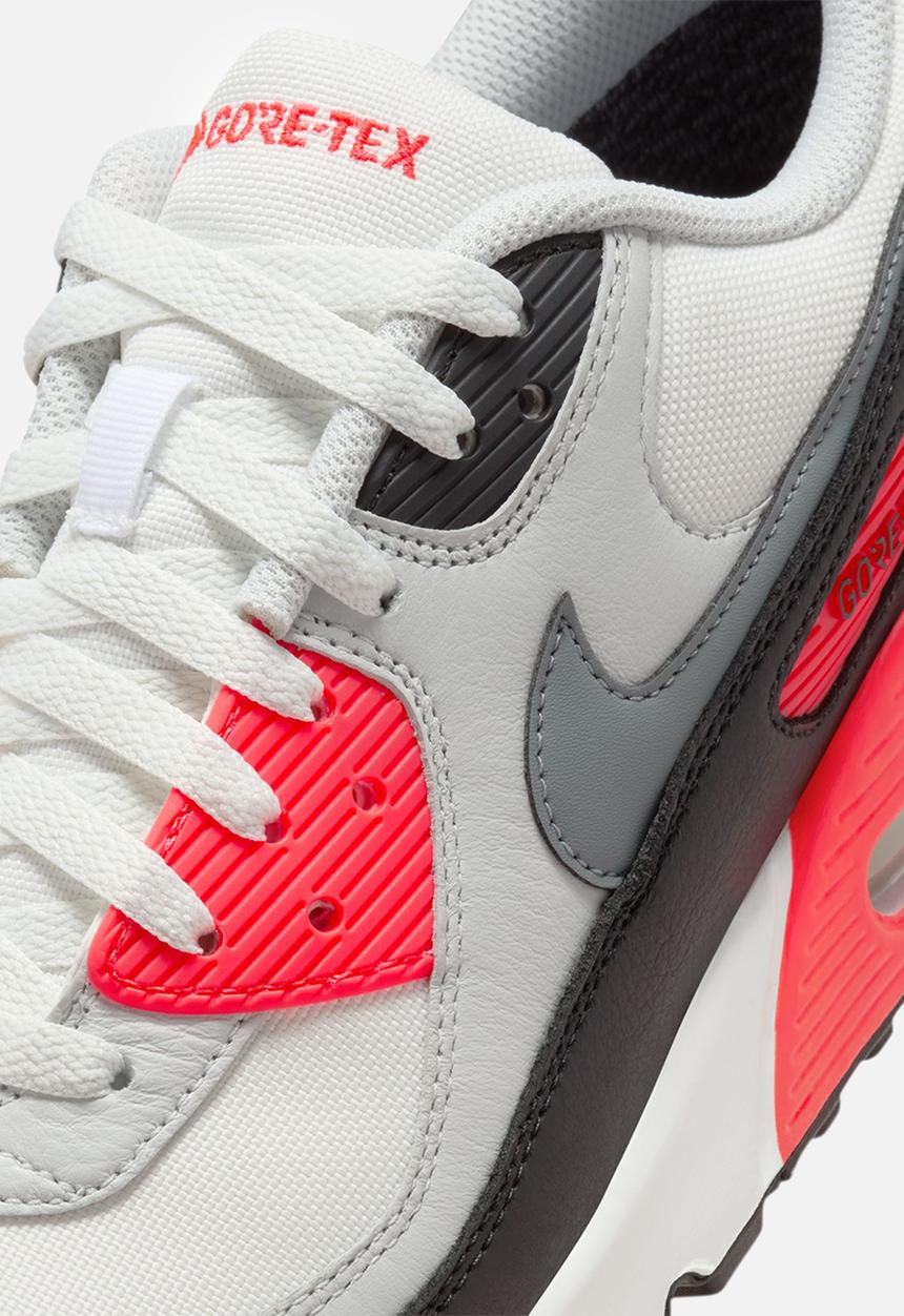 Nike - AIR MAX 90 GTX