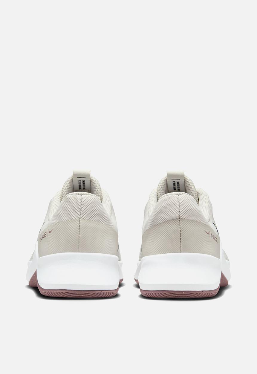 Nike - MC Trainer 2